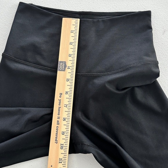 Nike Dri Fit Women's XS Black High Waisted Cropped Leggings Athletic Workout NWT - Picture 10 of 14